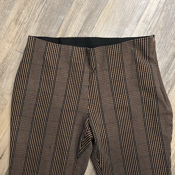 Brown Plaid Stretchy Skinny Pants - Picture 5 of 6